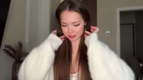 Snapshot of melanybunny chatting on 09/08/25, 03:33 Adel online show from 09/08/25, 03:33