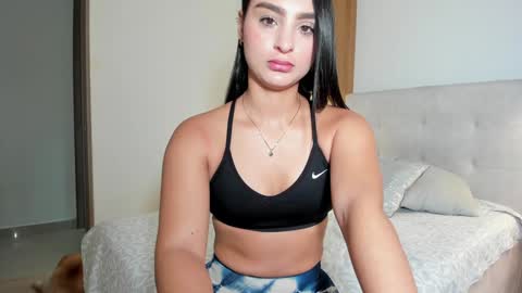 Melany online show from 09/15/25, 05:02