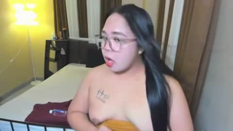 melayfoxx online show from 04/22/26, 02:07