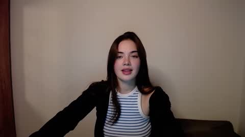 Snapshot of meli_69_sa chatting on 10/26/25, 10:04 melisa online show from 10/26/25, 10:04