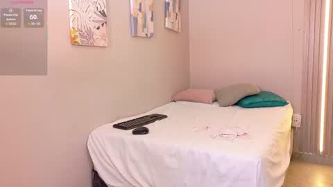 meli_peach online show from 07/09/26, 03:05