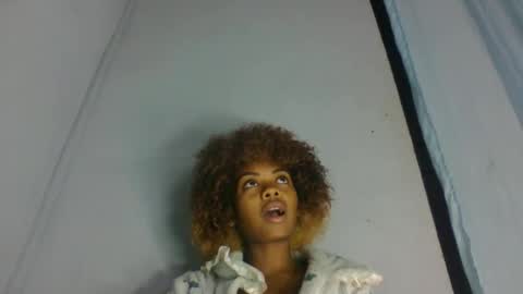 meliana98 online show from 10/15/25, 05:24