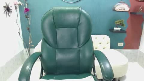 eli online show from 12/31/24, 08:45