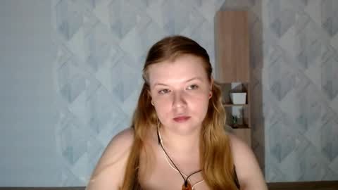 Snapshot of melina_beauty chatting on 05/11/26, 10:29 Melina online show from 05/11/26, 10:29