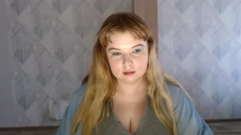 Snapshot of melina_beauty chatting on 08/03/26, 01:48 Melina online show from 08/03/26, 01:48