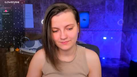 Snapshot of melindat chatting on 05/01/26, 01:21 Melinda online show from 05/01/26, 01:21