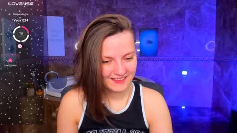 Snapshot of melindat chatting on 05/11/26, 01:11 Melinda online show from 05/11/26, 01:11