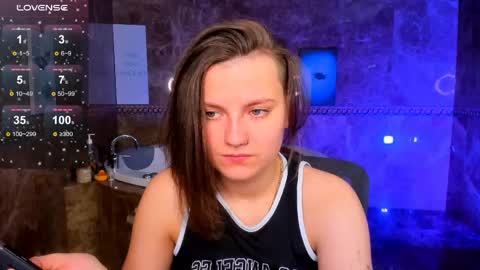 Snapshot of melindat chatting on 05/13/26, 01:25 Melinda online show from 05/13/26, 01:25