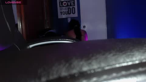 Snapshot of melisa23_ chatting on 02/25/25, 05:15 melisa23_ online show from 02/25/25, 05:15