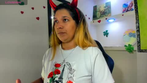Melisa online show from 04/24/26, 02:41