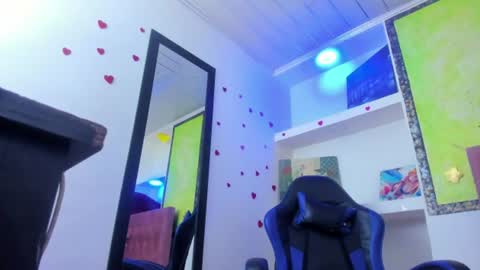 Melisa online show from 06/25/26, 05:39