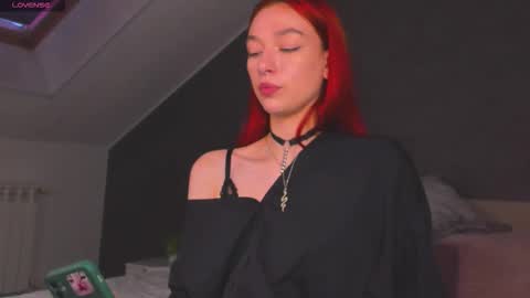 Melisa online show from 10/15/25, 06:57