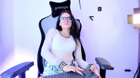 Snapshot of melisa_meow chatting on 02/10/26, 01:37 melisa_meow online show from 02/10/26, 01:37