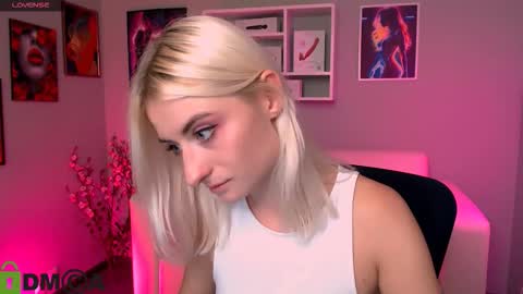 Melisa online show from 09/20/25, 07:37