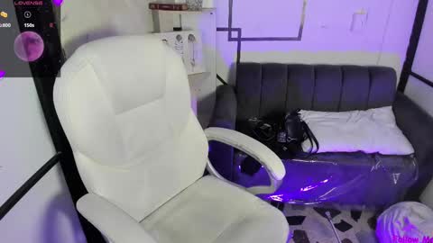 Melissa online show from 02/26/25, 08:33