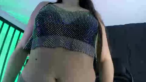 Melissa online show from 12/22/25, 02:14