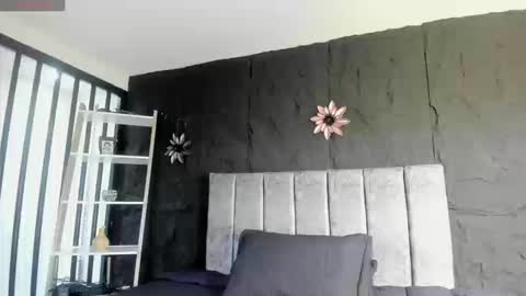 Snapshot of melisabostton_ chatting on 03/14/26, 01:49 Melissa online show from 03/14/26, 01:49