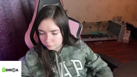 melisanilson online show from 10/21/25, 03:46