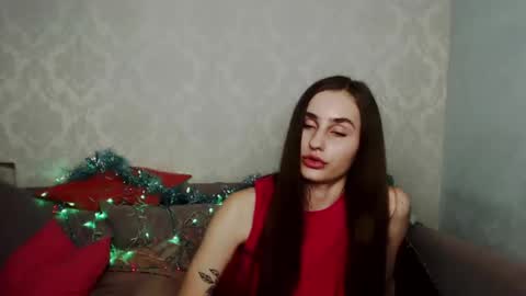 melisareu online show from 12/23/24, 12:19