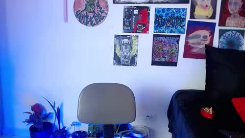 Snapshot of melisavelvet chatting on 02/17/26, 11:00 Melisa Velvet online show from 02/17/26, 11:00