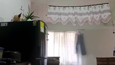 melissa online show from 11/03/25, 03:13