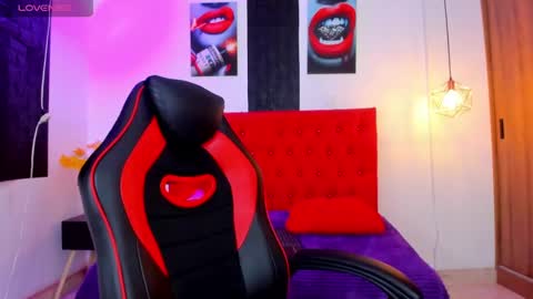Melissa SC online show from 02/27/25, 02:43