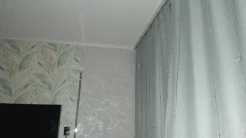 Melissa  Ray online show from 02/04/25, 05:23