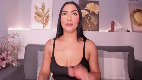 M E L I S S A online show from 04/22/26, 03:53