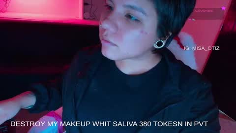 Lissa  online show from 11/04/25, 11:42