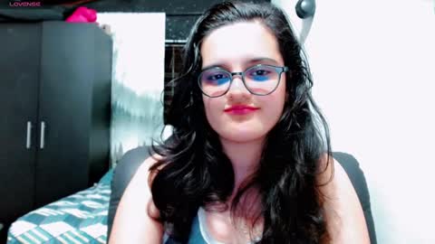 Snapshot of melissa_and_dany chatting on 12/05/24, 12:52 Melissas Corner online show from 12/05/24, 12:52