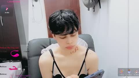 Snapshot of melissa_and_dany chatting on 12/05/25, 07:10 Melissas Corner online show from 12/05/25, 07:10