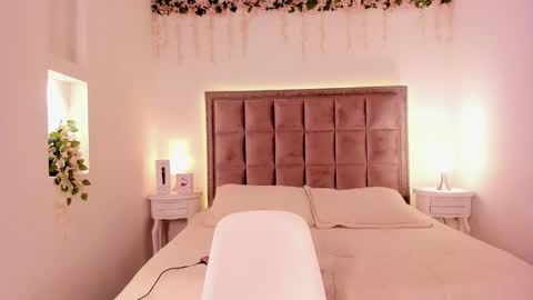 melissa_es online show from 02/11/26, 12:32