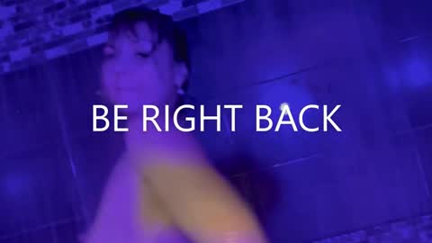 Hot Milf Melissa  ONLINE  Mon  Tue  Wed  Fr  Sun  - 9pm - 6amUTC3 online show from 01/24/25, 04:27