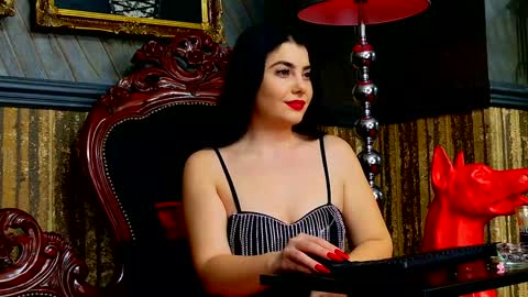 Snapshot of melissa_glow chatting on 12/30/24, 01:03 Melissa online show from 12/30/24, 01:03