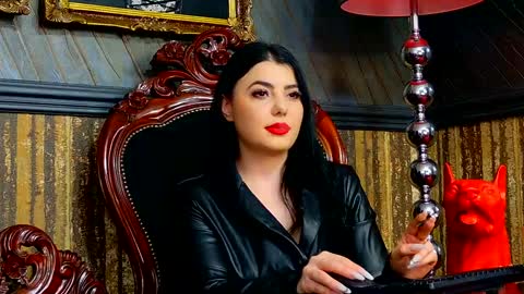 Snapshot of melissa_glow chatting on 02/01/25, 11:43 Melissa online show from 02/01/25, 11:43