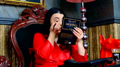 Snapshot of melissa_glow chatting on 02/24/25, 08:38 Melissa online show from 02/24/25, 08:38