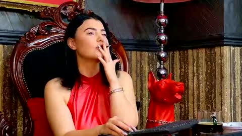 Snapshot of melissa_glow chatting on 11/23/25, 01:00 Melissa online show from 11/23/25, 01:00