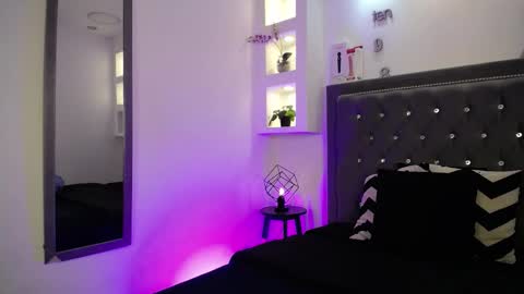 Snapshot of melissa_rhodes chatting on 11/07/25, 08:53 Melissa online show from 11/07/25, 08:53