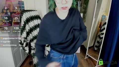 Melissa online show from 02/02/25, 01:02