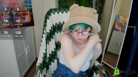 Melissa online show from 02/22/25, 09:23