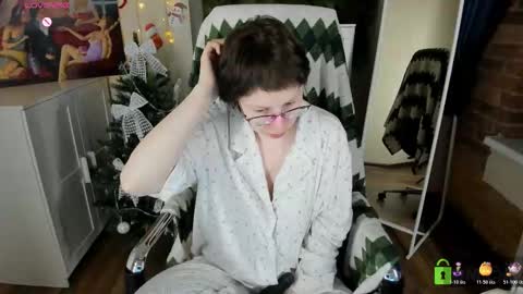 Melissa online show from 12/21/25, 04:03