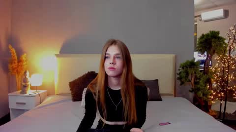 MelissaCrayzy online show from 02/12/25, 07:23