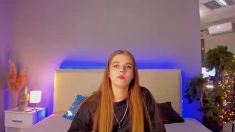 MelissaCrayzy online show from 02/18/25, 06:26
