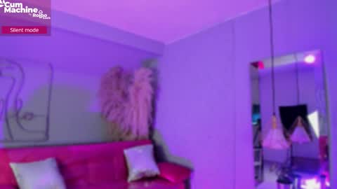 Snapshot of melissakarterrs chatting on 02/18/26, 12:01 M E L I S S A online show from 02/18/26, 12:01