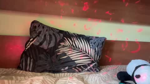 cutebutnyet online show from 03/27/26, 10:48