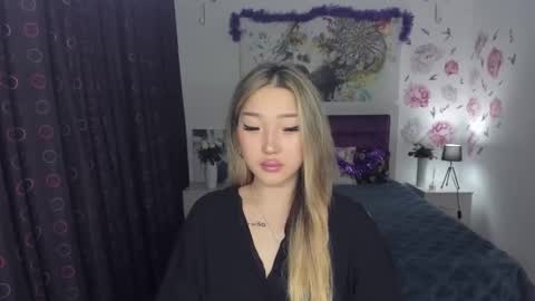 Snapshot of melissalorens chatting on 12/06/24, 11:54 Melissa online show from 12/06/24, 11:54