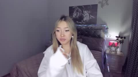 Snapshot of melissalorens chatting on 01/04/25, 02:25 Melissa online show from 01/04/25, 02:25