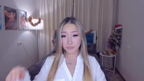 Snapshot of melissalorens chatting on 01/19/25, 04:46 Melissa online show from 01/19/25, 04:46