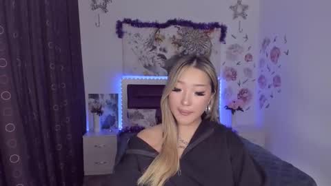 Snapshot of melissalorens chatting on 01/29/25, 07:22 Melissa online show from 01/29/25, 07:22