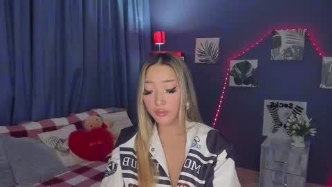 Snapshot of melissalorens chatting on 02/05/25, 08:25 Melissa online show from 02/05/25, 08:25